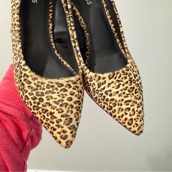NWT Express Leopard Print Calf Hair Pointed Toe Block Heel Pump Size 8 - Picture 3 of 10